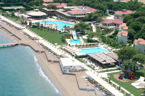 CRYSTAL FLORA BEACH RESORT